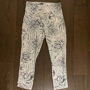 Floral Lululemon legging